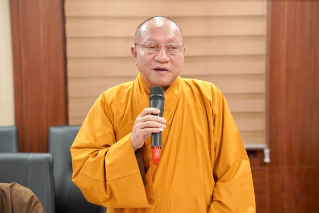 Hòa thượng Thích Gia Quang trình dự kiến nhân sự và kế hoạch truyền thông Đại hội và Lễ kỷ niệm 45 năm ngày thành lập GHPGVN Hòa thượng Thích Gia Quang trình dự kiến nhân sự và kế hoạch truyền thông Đại hội và Lễ kỷ niệm 45 năm ngày thành lập GHPGVN
