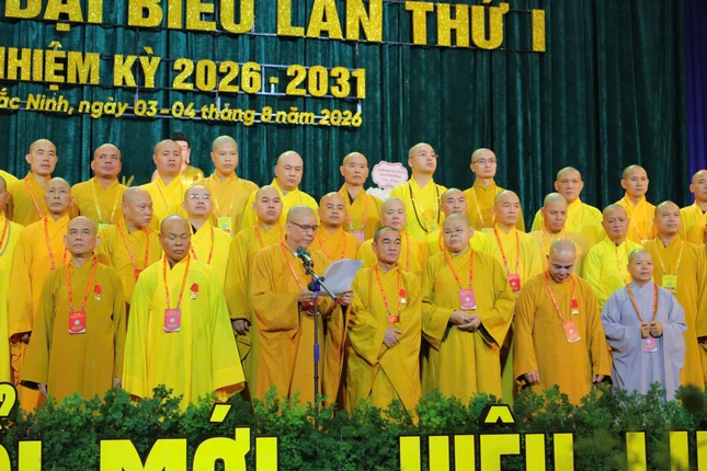 Hòa thượng Thích Thanh Phụng phát biểu nhận nhiệm vụ