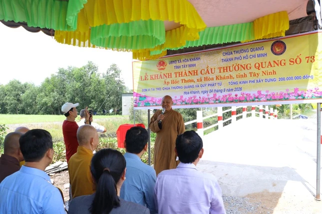 Hòa thượng Thích Chơn Tịnh phát biểu tại lễ khánh thành Hòa thượng Thích Chơn Tịnh phát biểu tại lễ khánh thành