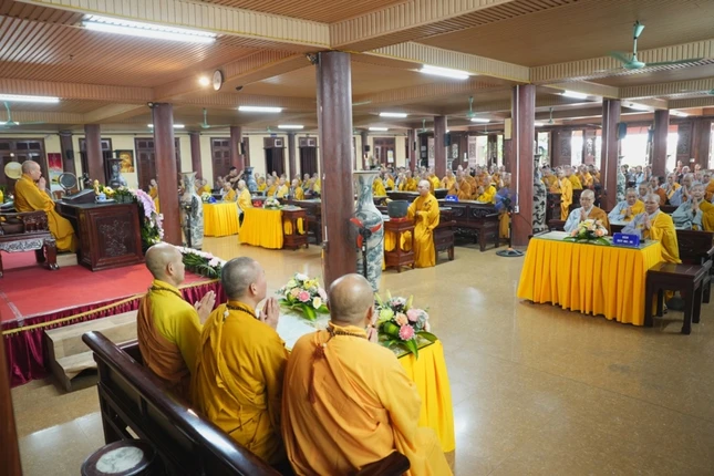 Lễ tạ pháp tại chùa Bồ Đề Lễ tạ pháp tại chùa Bồ Đề