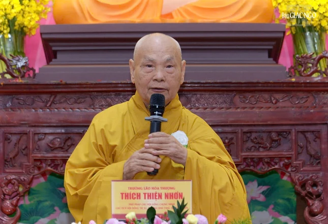Trưởng lão Hòa thượng Thích Thiện Nhơn ban đạo từ