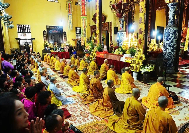 Lễ tác pháp Tự tứ tại tùng lâm Quán Sứ
