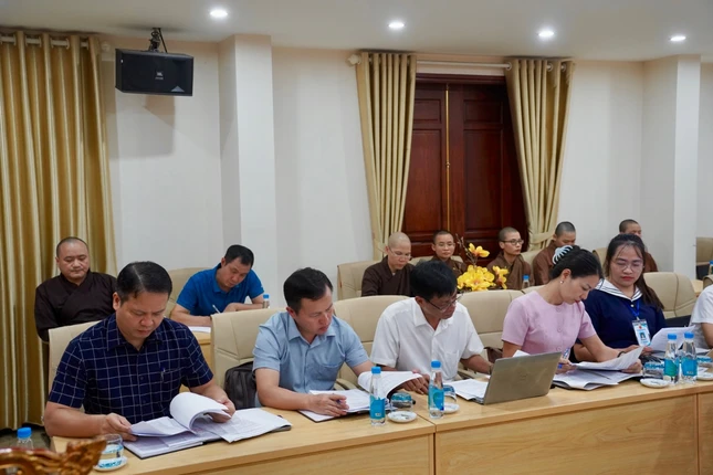 Đại diện các sở, phòng, ban tỉnh Lào Cai