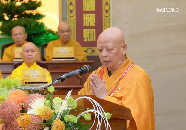 Hòa thượng Thích Lệ Trang, Trưởng ban Kiến đàn phát biểu khai mạc