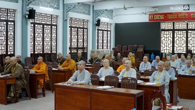 Tăng Ni giảng sinh Lớp Cao cấp giảng sinh thi tốt nghiệp diễn giảng