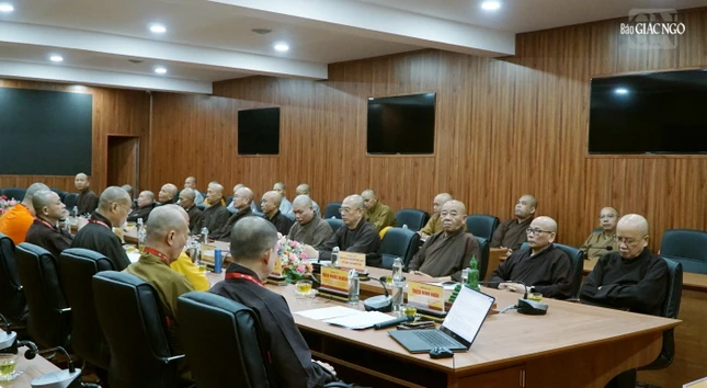 Chư tôn đức Ban Trị sự tỉnh, Tiểu ban Nhân sự Đại hội tham dự buổi họp Chư tôn đức Ban Trị sự tỉnh, Tiểu ban Nhân sự Đại hội tham dự buổi họp