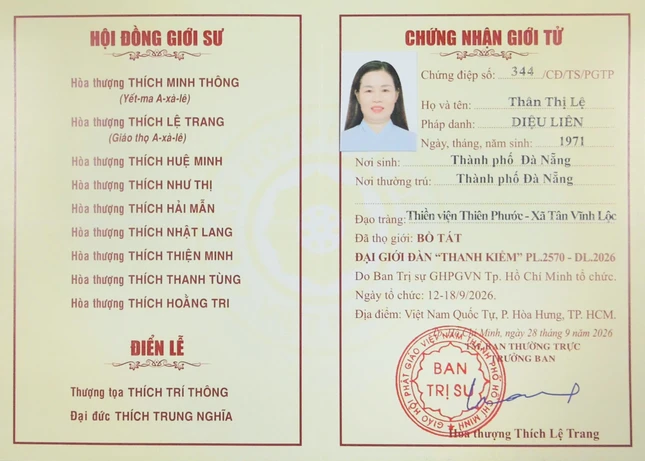 Chứng điệp thọ giới Bồ-tát của Phật tử tại Đại giới đàn Thanh Kiểm Phật lịch 2570