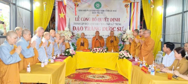 Chư tôn đức Tăng, Ni chứng minh và tham dự Chư tôn đức Tăng, Ni chứng minh và tham dự