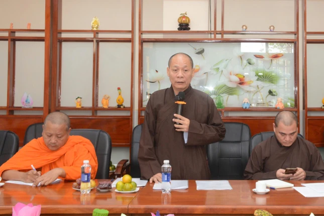 Nhiều ý kiến đóng góp cho hoạt động Phật sự của Phật giáo tỉnh Cà Mau Nhiều ý kiến đóng góp cho hoạt động Phật sự của Phật giáo tỉnh Cà Mau