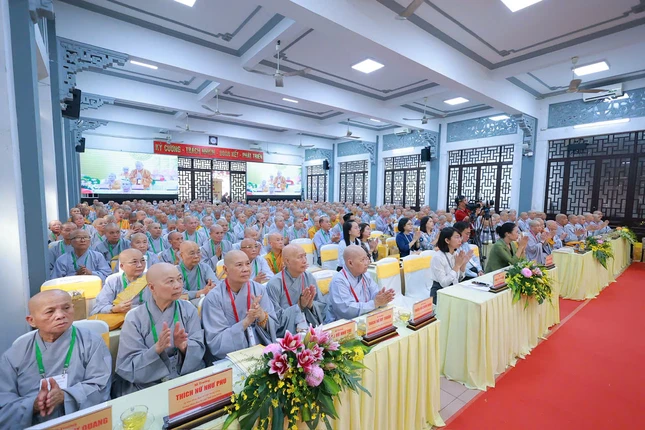 Quang cảnh hội nghị