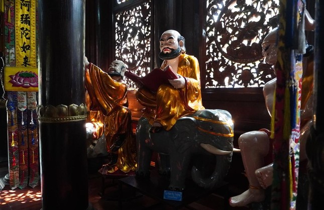 Tượng pháp điêu khắc tinh xảo và sinh động