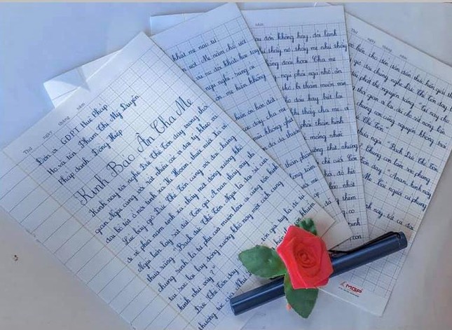 Em Đồng Hiệp, Gia đình Phật tử Huệ Pháp được trao giải nhì chép kinh