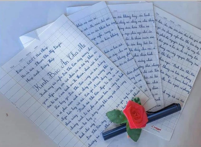 Em Đồng Hiệp, Gia đình Phật tử Huệ Pháp được trao giải nhì chép kinh