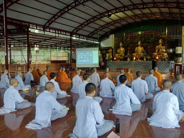 Chư tôn đức Ni tại các miền tịnh xá cùng nhau tu học - Ảnh: Ban TT NGKS Chư tôn đức Ni tại các miền tịnh xá cùng nhau tu học - Ảnh: Ban TT NGKS