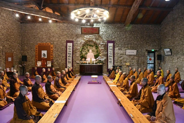 Lễ đếm thẻ tại chùa Từ Nghiêm-xóm Mới Lễ đếm thẻ tại chùa Từ Nghiêm-xóm Mới