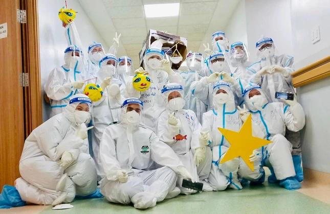 Đoàn tình nguyện viên sẵn sàng Đoàn tình nguyện viên sẵn sàng