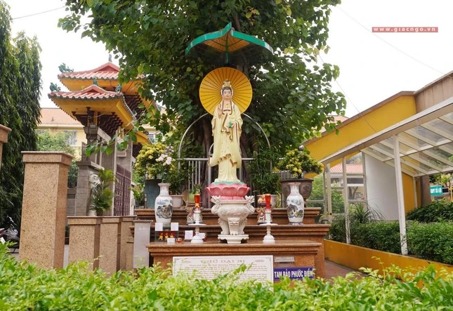 Chùa Xá Lợi đã mở cửa vào sáng ngày 3-10