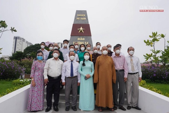 Chụp ảnh lưu niệm