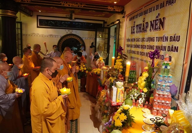 Lễ thắp nến tưởng niệm Lễ thắp nến tưởng niệm