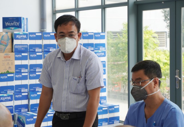 Ông Nguyễn Duy Tân, Trưởng ban Tôn giáo TP.HCM cho biết lãnh đạo TP rất quan tâm tới những đóng góp của các tổ chức, cá nhân, lực lượng thầm lặng, trong đó có Phật giáo cho công tác phòng, chống dịch Covid-19