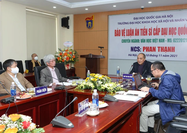 Hội đồng đánh giá luận án