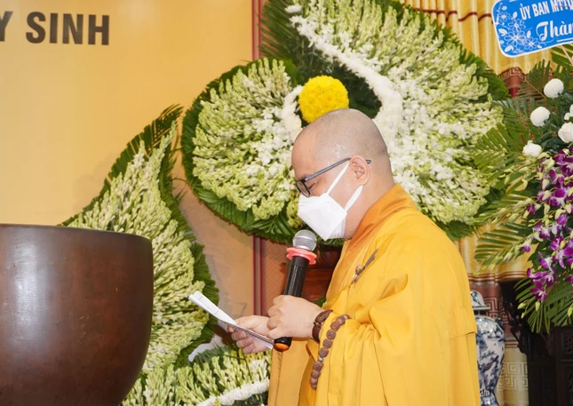 Khóa lễ trì trụng kinh Chuyển Pháp luân