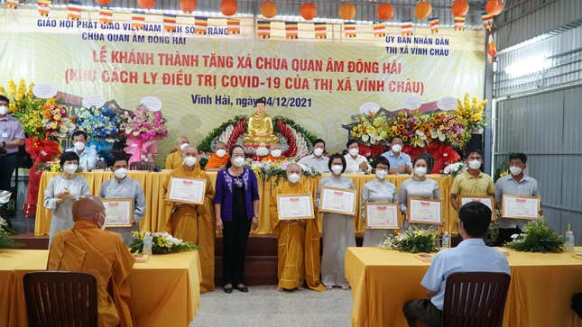 Bằng khen của chính quyền Thị xã Vĩnh Châu