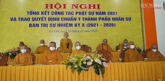 Hòa thượng Thích Thiện Đức ban đạo từ chứng minh