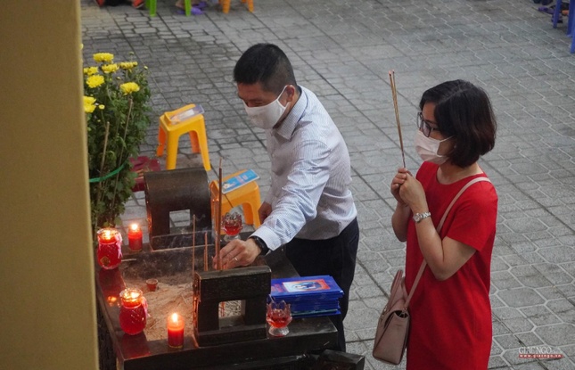 Đến chùa lễ Phật đầu năm Đến chùa lễ Phật đầu năm