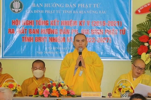 Thượng tọa Thích Nhuận Nghĩa ban đạo từ chứng minh