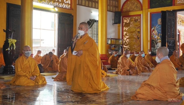 Tác bạch kiểm Tăng Tác bạch kiểm Tăng