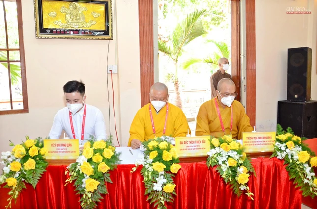 Ban Thư ký - Ảnh: Hoàng Chiến