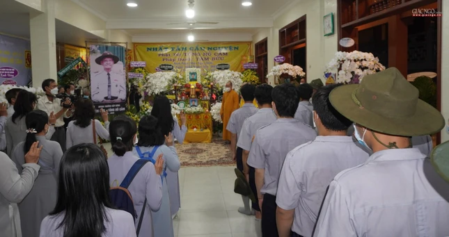 Nghi thức chào ấn Cát tường