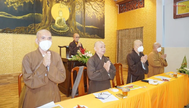 Hòa thượng Thích Trí Anh, Chứng minh Ban Trị sự GHPGVN quận 12 chứng minh buổi họp Hòa thượng Thích Trí Anh, Chứng minh Ban Trị sự GHPGVN quận 12 chứng minh buổi họp