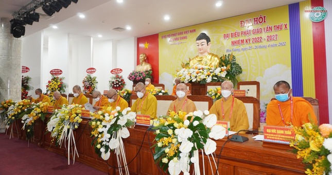 Chư tôn đức Chứng minh, Chủ tọa đoàn