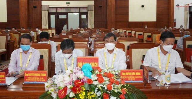 Đại diện chính quyền