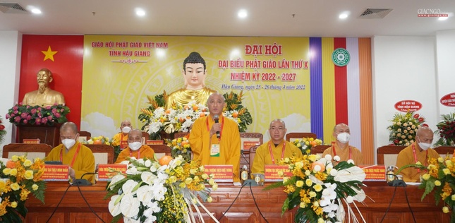 Hòa thượng Thích Huệ Thông chủ tọa phiên trù bị