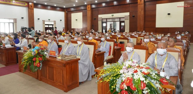 Chư Ni tham dự đại hội