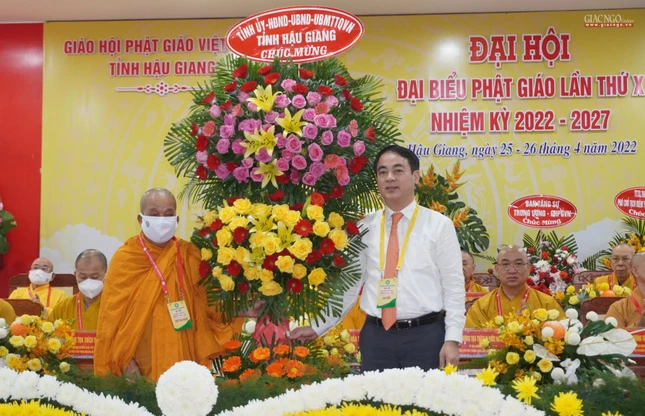 Chính quyền tỉnh Hậu Giang chúc mừng