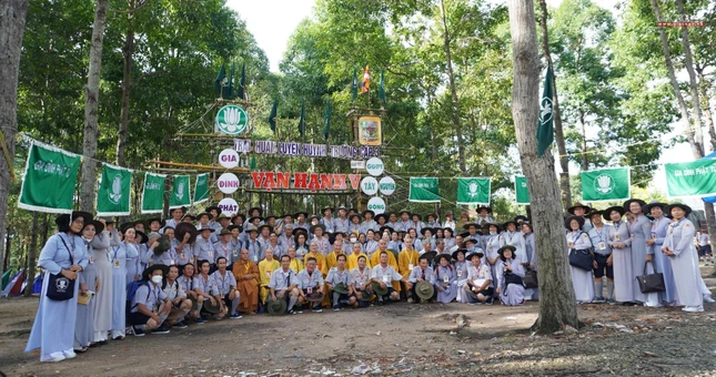 Lưu niệm Lưu niệm