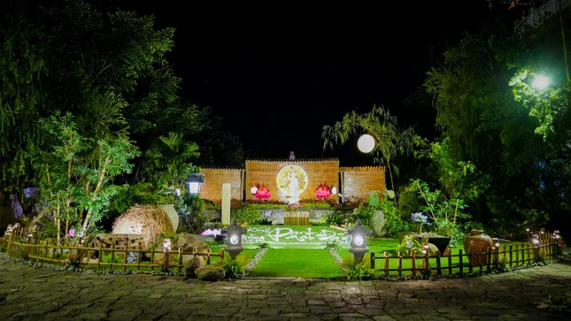 Tối 15-4-Nhâm Dần, chư Tăng tu viện Khánh An tổ chức đêm thiền trà với chủ đề "Đêm cầu nguyện" để cúng dường lên Đấng Từ Phụ Thích Ca Mâu Ni Tối 15-4-Nhâm Dần, chư Tăng tu viện Khánh An tổ chức đêm thiền trà với chủ đề "Đêm cầu nguyện" để cúng dường lên Đấng Từ Phụ Thích Ca Mâu Ni