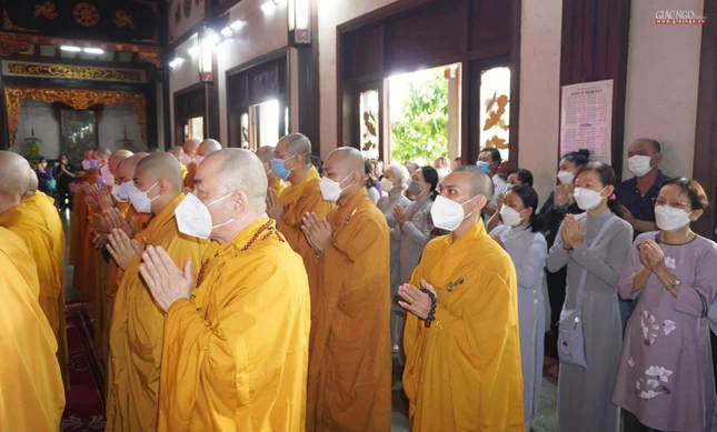 Phật đản về tạo niềm hân hoan cho người con Phật ở khắp mọi nơi