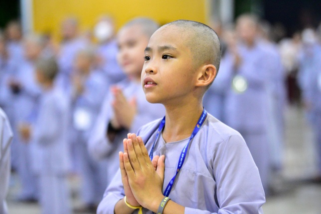 Tụng kinh từ tâm