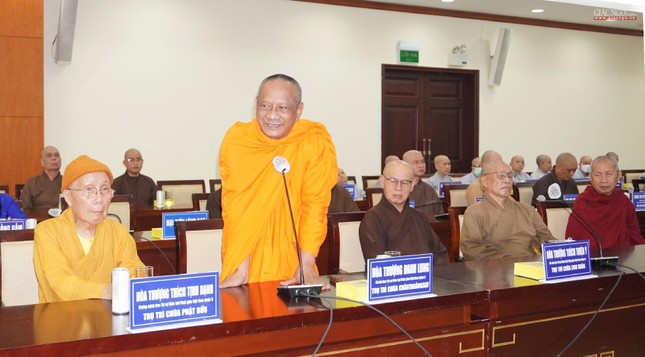 Hòa thượng Danh Lung phát biểu Hòa thượng Danh Lung phát biểu