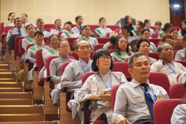 Đại biểu cư sĩ, Gia đình Phật tử