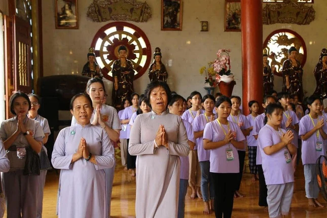 Có 40 huynh trưởng các đơn vị Gia đình Phật tử miền Tây về hỗ trợ tình nguyện khóa tu Có 40 huynh trưởng các đơn vị Gia đình Phật tử miền Tây về hỗ trợ tình nguyện khóa tu