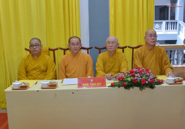 Ban Thư ký tại hội nghị