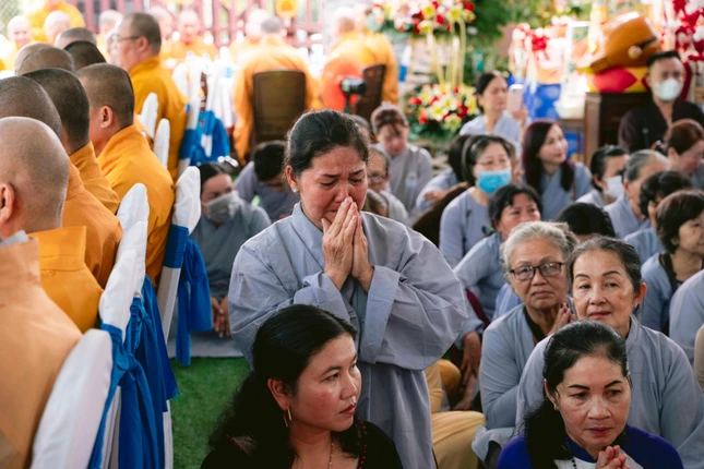 Xúc động khi nhớ về cha mẹ