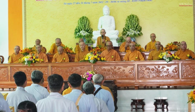 Hòa thượng Thích Thiện Đức chứng minh