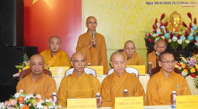 Thượng tọa Thích Thiện Quý ghi nhận những hoạt động Phật sự của Ban Trị sự GHPGVN huyện Củ Chi